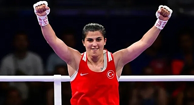 Busenaz Sürmeneli'den altın madalya