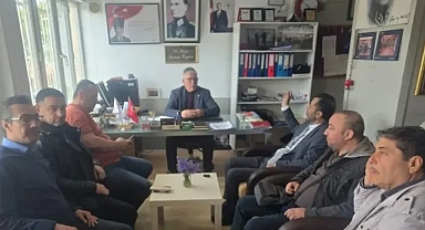 Gelecek Partisi İzmir İl Başkanlığı, İhtiyaç Sahibi Ailelere Erzak Yardımı Dağıttı