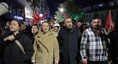 İmamoğlu’nun gözaltına alınmasına Konak’ta tepki!