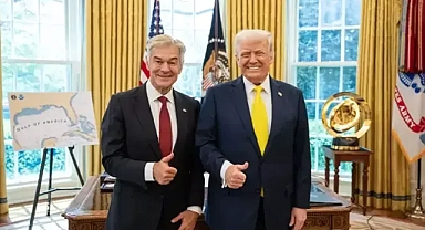 Öz, Beyaz Saray'da görevine başladı