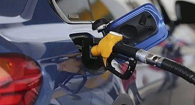 Araç sahiplerine müjde: Motorine indirim geliyor!
