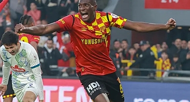 Göztepe'de Heliton'la yola devam