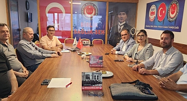 İzmir’deki Aydınlılar Birleşiyor