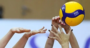 Karşıyaka filesinde çifte imza