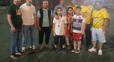 Bilal Kırkpınar’dan Gençlere Hem Bayram Kutlaması Hem Spor Çağrısı