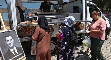 Güzelbahçe’de Ferdi Zeyrek adına lokma döküldü