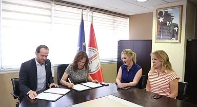 Karşıyaka’da ‘sağlıklı kentleşme’ için imzalar atıldı