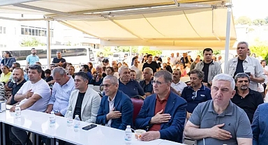 Başkan Tugay Aliağa’da aşure lokmasına ortak oldu