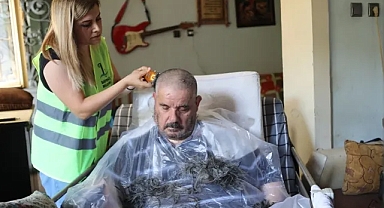 Bayraklı'da evde kuaför hizmeti