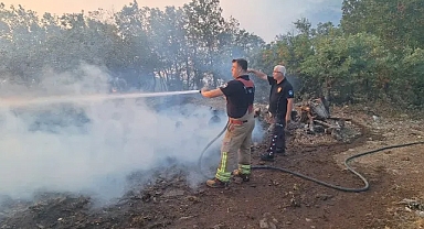 Büyükşehir ekiplerinden Akhisar’daki yangına müdahale