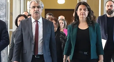 DEM Parti heyeti İmralı'ya gitti