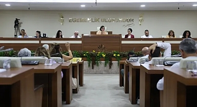 Karabağlar Meclisi kararlarına muhalefet damga vurdu: Oy çokluğuyla ret!