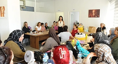 Karşıyaka’da ‘Kadın Gücü’ mahalle mahalle yayılıyor