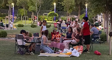 Mimar Sinan Parkı, Aydınlıların buluşma noktası oldu